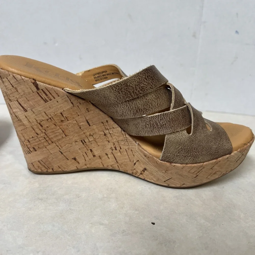 Kork Ease Korks Sandals Women's 6 Gold Metallic Platform Wedge